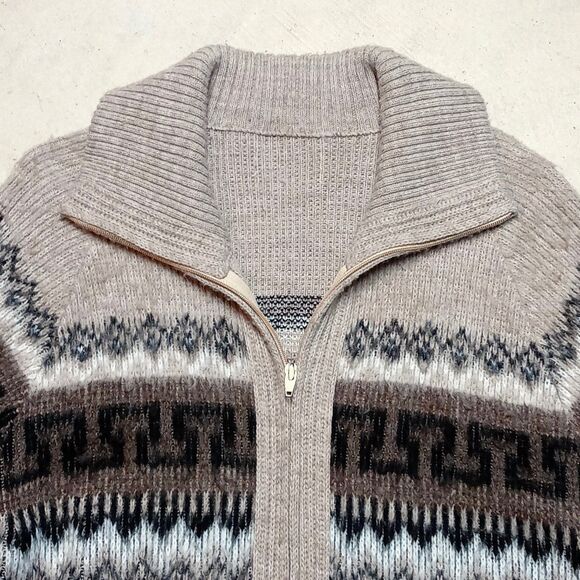Vintage Cowichan Sweater Size Medium/Large Beige Full Zip Cardigan Aztec Knit - Picture 2 of 8